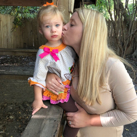 Meet your Posher, Brittany - Picture 6 of 15